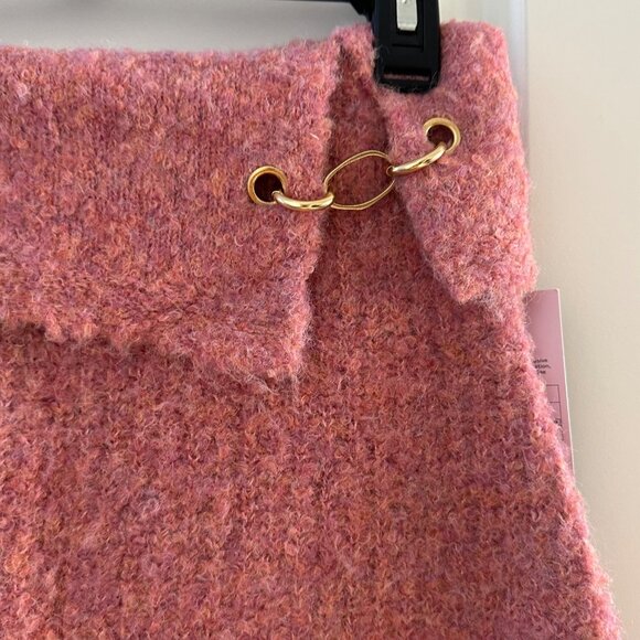 Wild Fable Pink Textured Mini Skirt With Gold Safety Pin Detail Size M - Picture 6 of 7